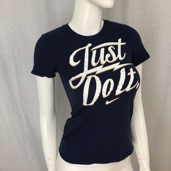 SOLD XS Nike Athletic Fit Short Sleeve Tee T-Shirt - Picture 5 of 8